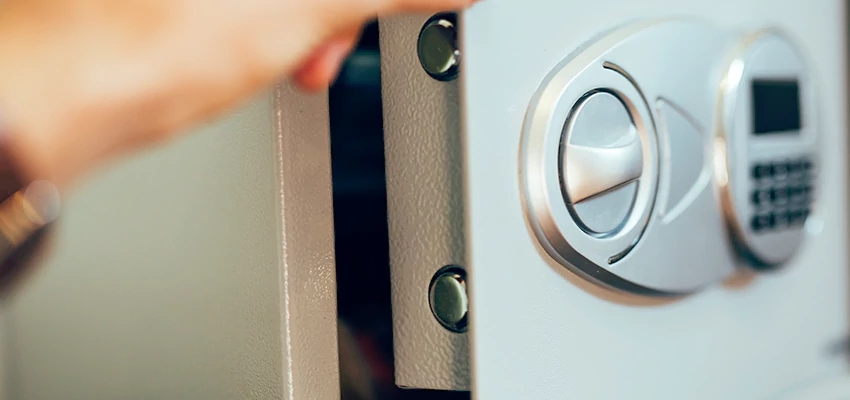 Fingerprint Safe Openers in Redding, CA
