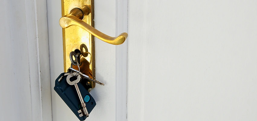 Broken Door Key Extraction in Redding, CA